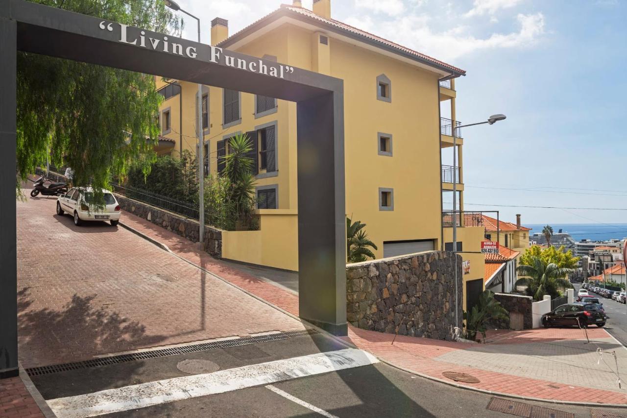 Comboio I By An Island Apart Funchal  Kültér fotó